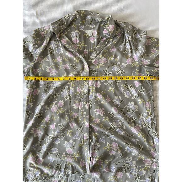 JJill Gray Floral Button Front Blouse Women’s Size M Rayon Tunic Top - Picture 4 of 9